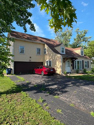 1678 Farwell Avenue, Des Plaines, IL 60018