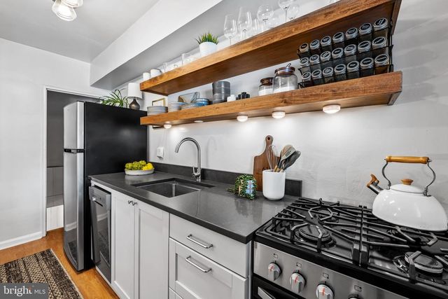 615 W 36TH ST, Baltimore, MD 21211