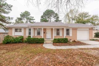 3 Pyeatt Circle, Little Rock, AR 72205