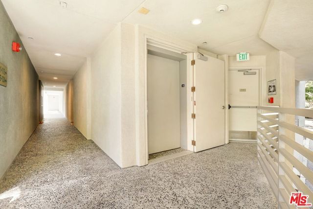 7100 Playa Vista Drive 216, Los Angeles, CA 90094