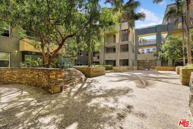 7100 Playa Vista Drive 216, Los Angeles, CA 90094