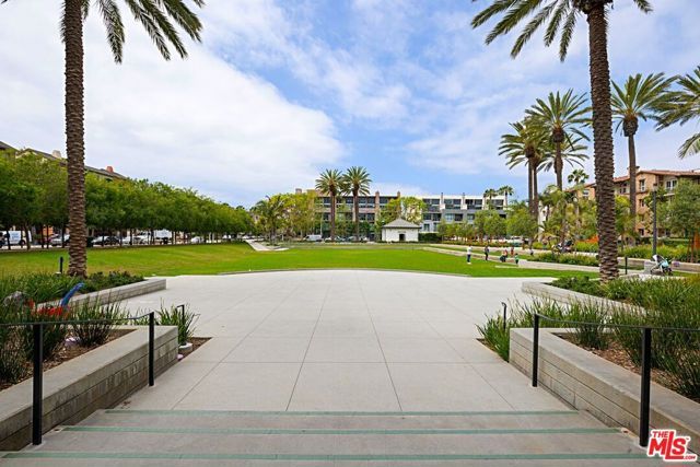 7100 Playa Vista Drive 216, Los Angeles, CA 90094