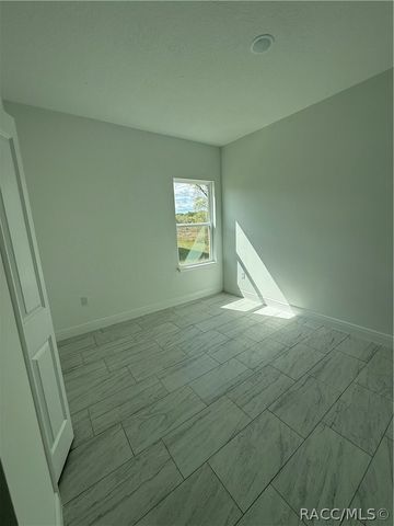 2885 W Redgate Drive, Dunnellon, FL 34433