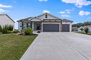 19013 W 188th Terrace, Spring Hill, KS 66083