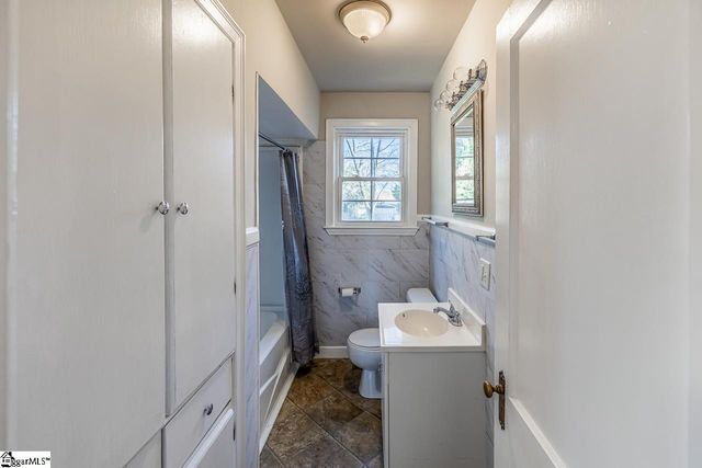 2502 Whitehall Avenue, Anderson, SC 29621