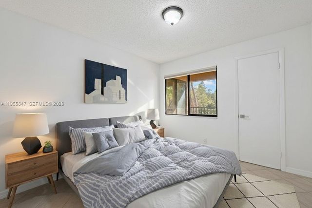 10001 W Atlantic Blvd 218, Coral Springs, FL 33071