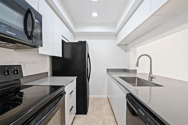 10001 W Atlantic Blvd 218, Coral Springs, FL 33071