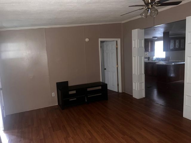 321 Gabriels Fork, Kimper, KY 41539