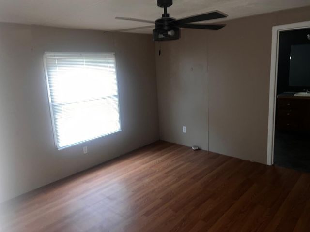 321 Gabriels Fork, Kimper, KY 41539