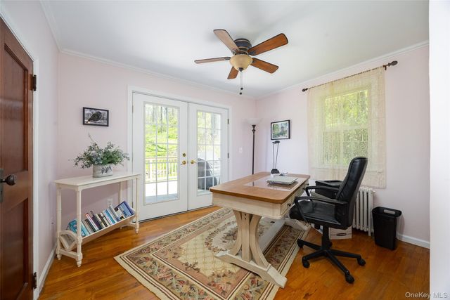 430 North Avenue, Pleasant Valley, NY 12569