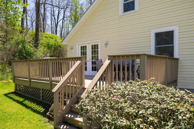 430 North Avenue, Pleasant Valley, NY 12569