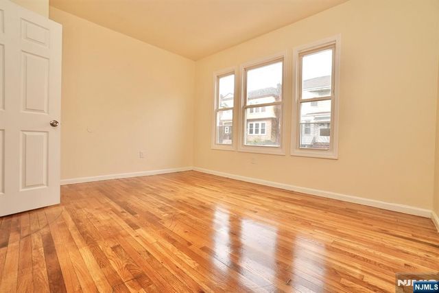 388-392 Chadwick Avenue, Newark, NJ 07112