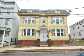 388-392 Chadwick Avenue, Newark, NJ 07112