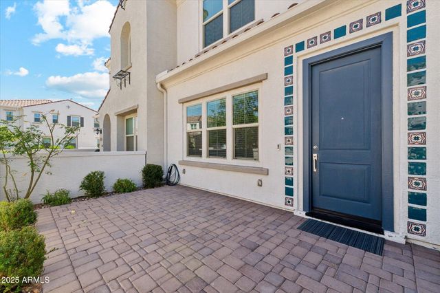 4077 S SABRINA Drive 30, Chandler, AZ 85248