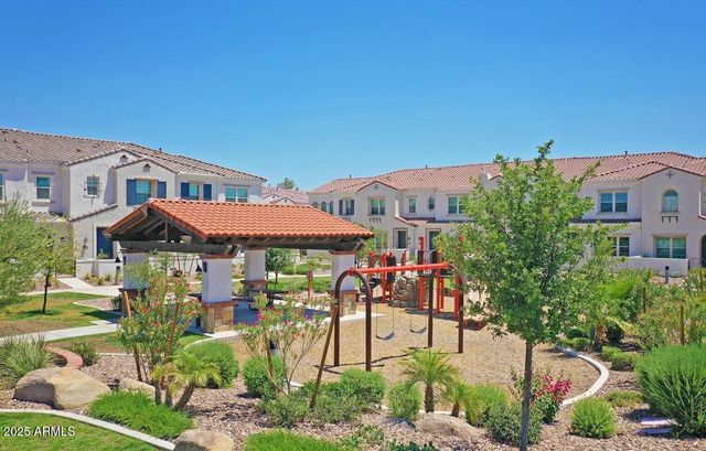 4077 S SABRINA Drive 30, Chandler, AZ 85248