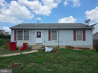 505 E 6TH AVE, Ranson, WV 25438