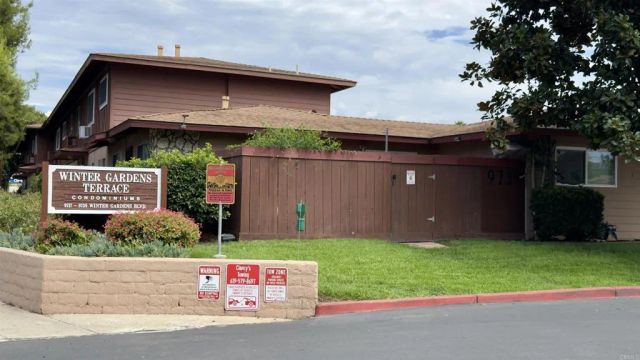 9719 Wintergardens Blvd., Lakeside, CA 92040