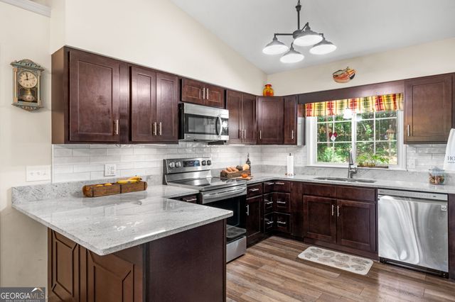 5147 summerwood Lane, Young Harris, GA 30582