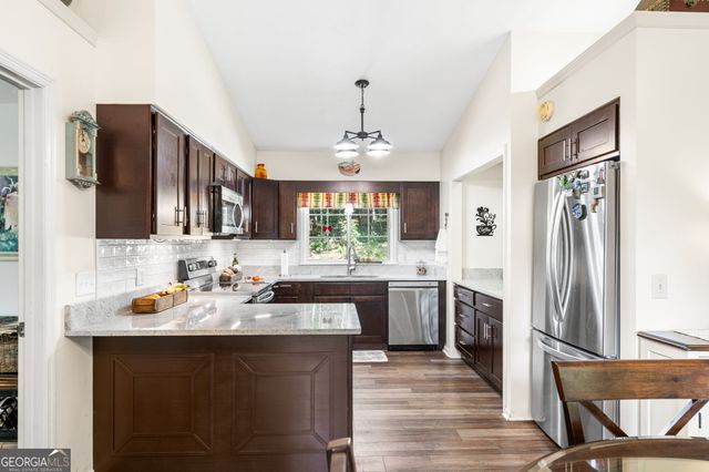 5147 summerwood Lane, Young Harris, GA 30582