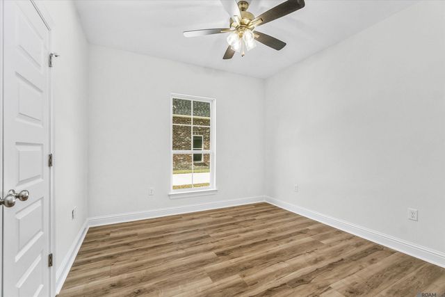 31866 Netterville Rd, Denham Springs, LA 70726