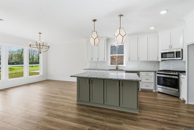 31866 Netterville Rd, Denham Springs, LA 70726