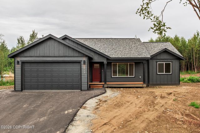 L18 B1 N Endless Circle, Palmer, AK 99645