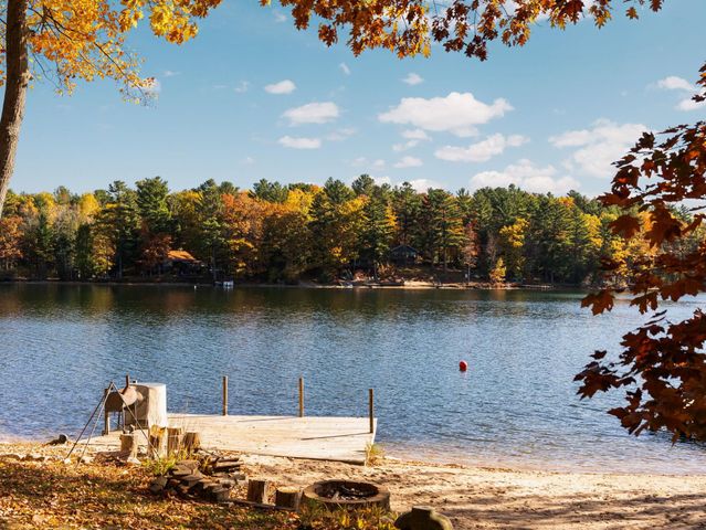 376 Highview Road, East Bay Twp, MI 49696