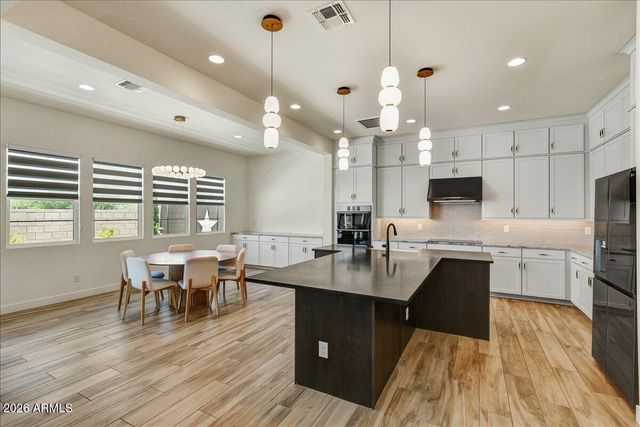 4218 E DESERT VISTA Trail, Cave Creek, AZ 85331