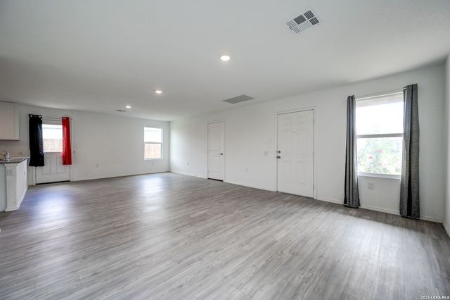 971 ELDER BND, San Antonio, TX 78221