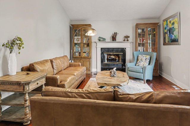 3089 N Foxridge Court, Ann Arbor, MI 48105