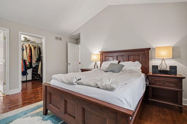 3089 N Foxridge Court, Ann Arbor, MI 48105