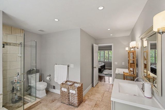 3089 N Foxridge Court, Ann Arbor, MI 48105