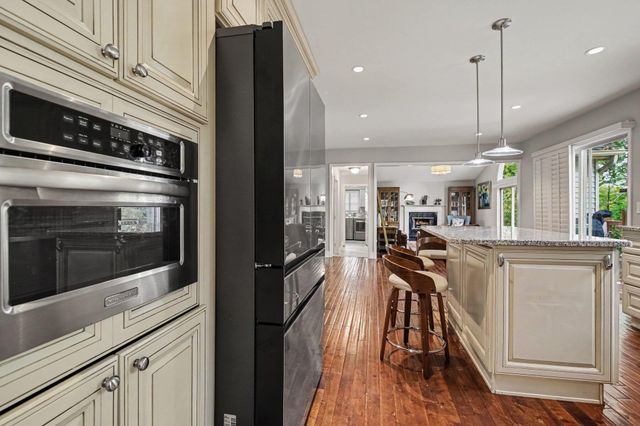 3089 N Foxridge Court, Ann Arbor, MI 48105