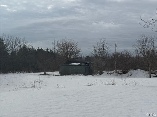 5069 Ball Road, Onondaga, NY 13215