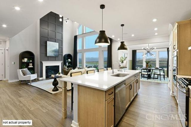 3086 Canvasback Court, Franklin Twp, OH 45005