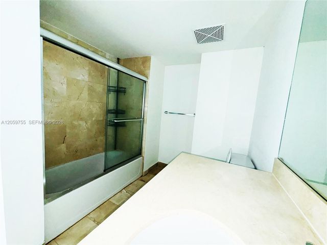 2101 Brickell Ave 801, Miami, FL 33129