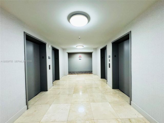 2101 Brickell Ave 801, Miami, FL 33129