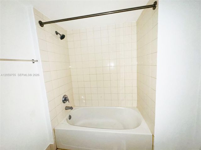 2101 Brickell Ave 801, Miami, FL 33129