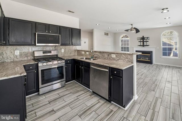 217 SPRUCE TRL, Swedesboro, NJ 08085