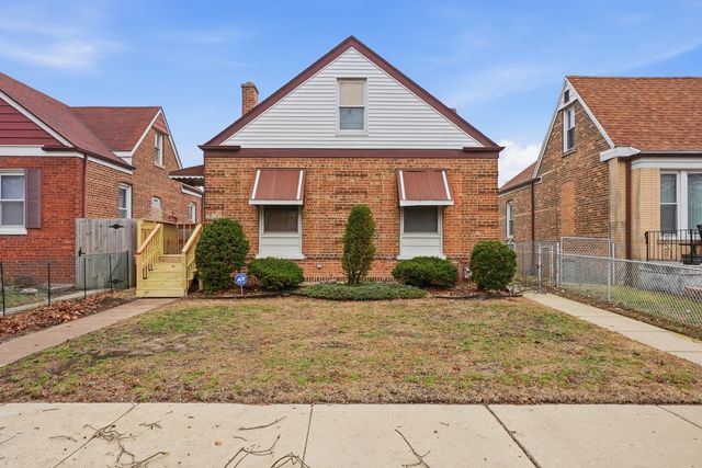 10941 S Avenue C, Chicago, IL 60617