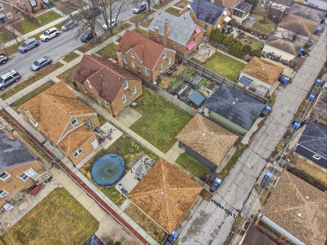 10941 S Avenue C, Chicago, IL 60617