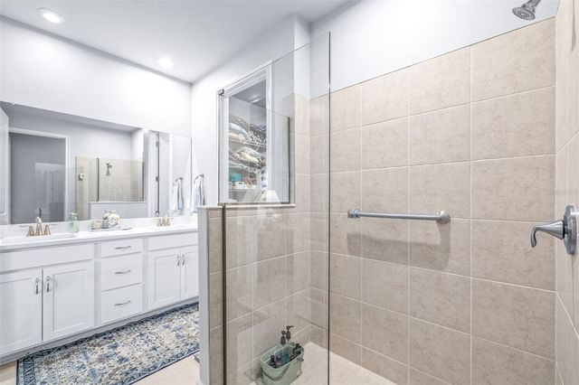 6131 TIMBERDALE AVENUE, Wesley Chapel, FL 33545