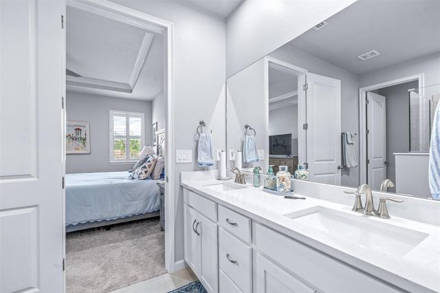 6131 TIMBERDALE AVENUE, Wesley Chapel, FL 33545