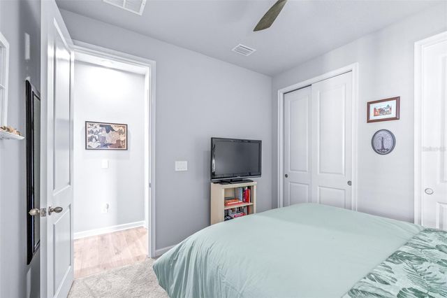 6131 TIMBERDALE AVENUE, Wesley Chapel, FL 33545