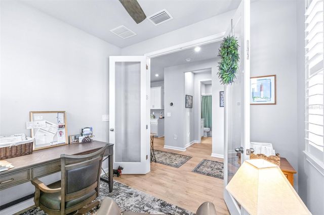 6131 TIMBERDALE AVENUE, Wesley Chapel, FL 33545