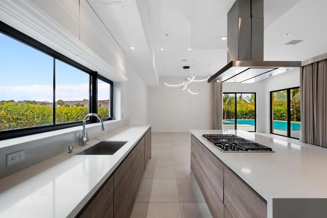 16788 Natures Way, Weston, FL 33326