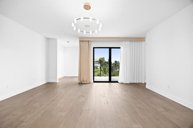 16788 Natures Way, Weston, FL 33326