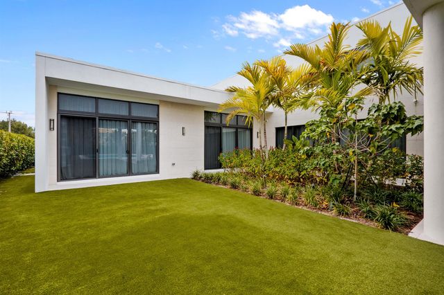 16788 Natures Way, Weston, FL 33326