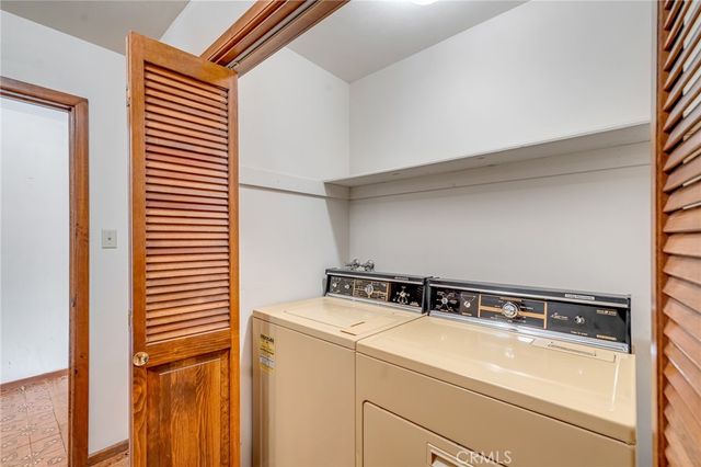 1227 Portillo Lane, Lake Arrowhead, CA 92352