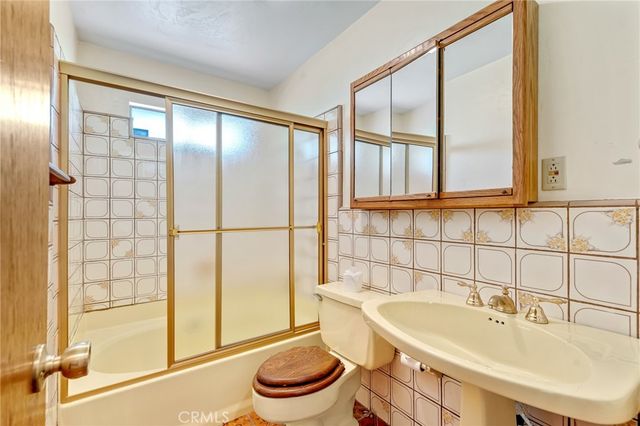 1227 Portillo Lane, Lake Arrowhead, CA 92352
